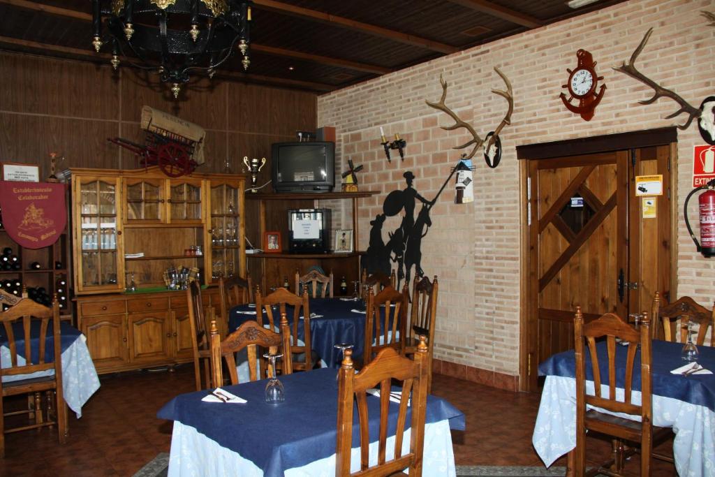 Un restaurante o sitio para comer en Posada de los Cónsules