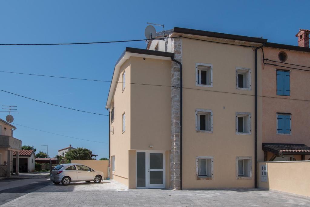 Fotografie z fotogalerie ubytování LANA house with apartments v destinaci Petrovija