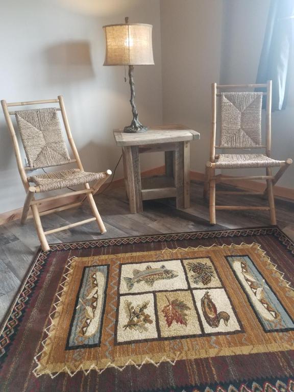 406 Lodge at Yellowstone - Suite Deluxe Con Cama Grande