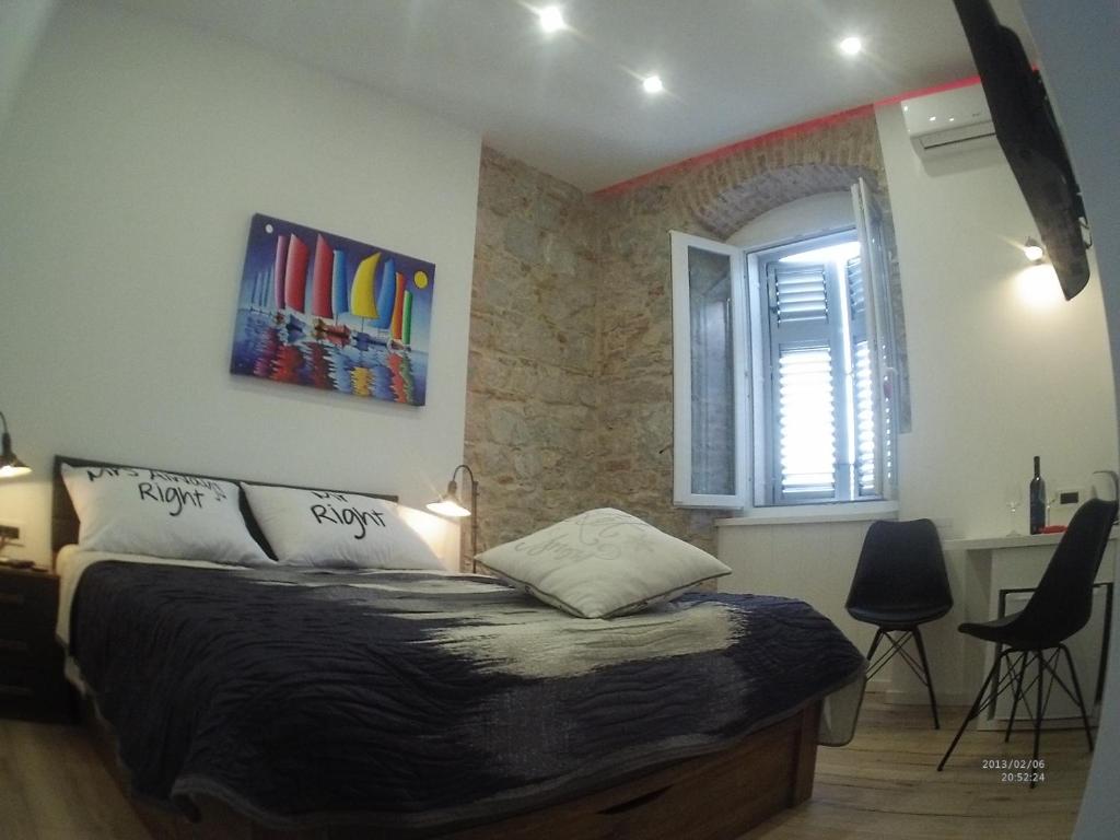 Postel nebo postele na pokoji v ubytování Apartment and Room Perfect Dream in Split