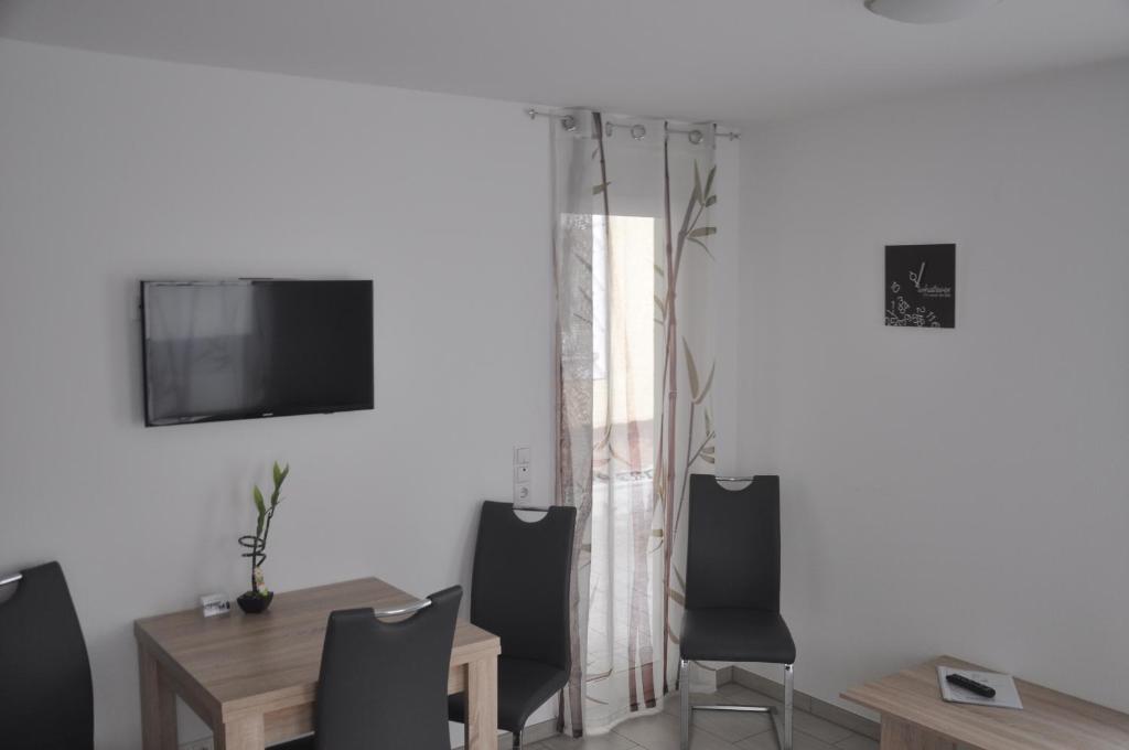 Kiefer-Apartments - 9