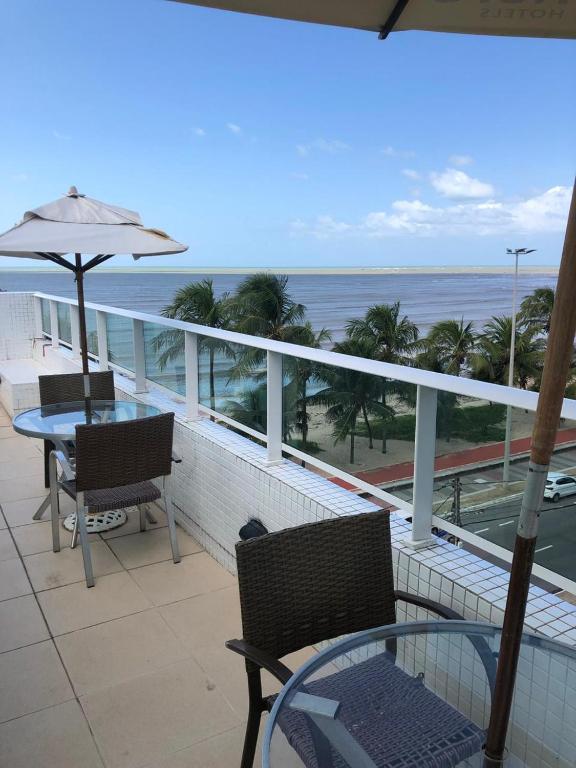  Green Flat - beira mar de Cabo Branco