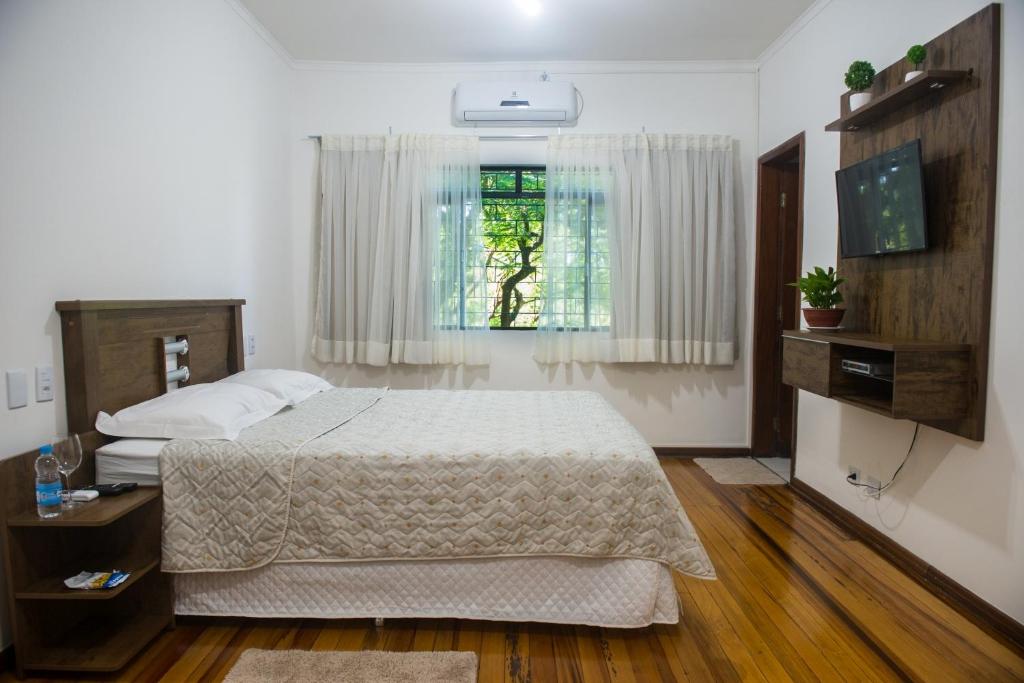  A Casa da Baixada