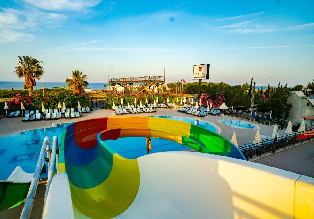 Throne Beach Resort & SPA