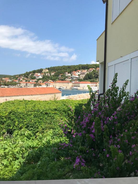 apartmani Isabella - Ilda Radonic - Double Room With Harbor View