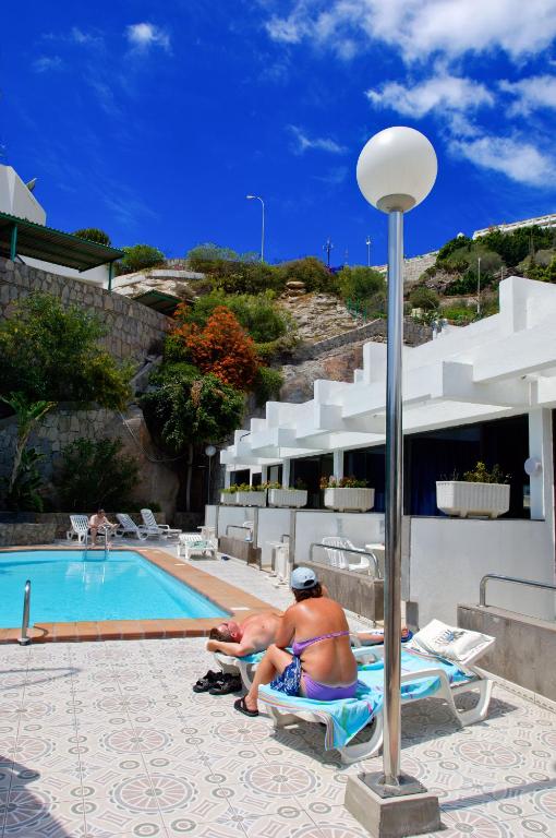 Bazén v ubytování Apartamentos Monte Verde nebo v jeho okolí