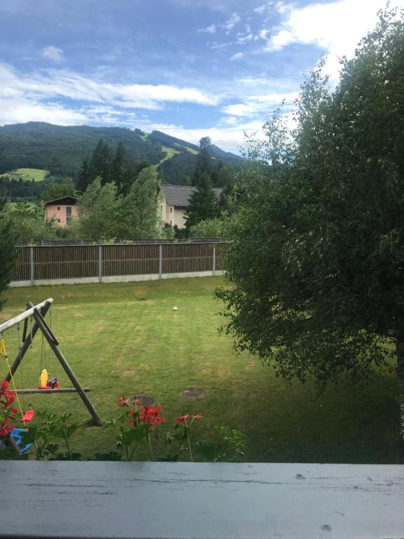 Nespecifikovaný výhled na hory nebo výhled na hory při pohledu z apartmánu