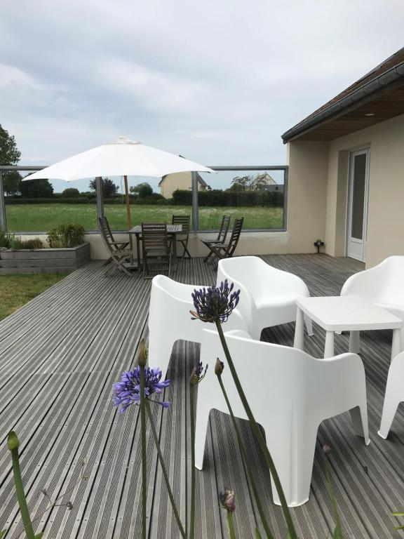 Balkón nebo terasa v ubytování Gîte des falaises de champeaux