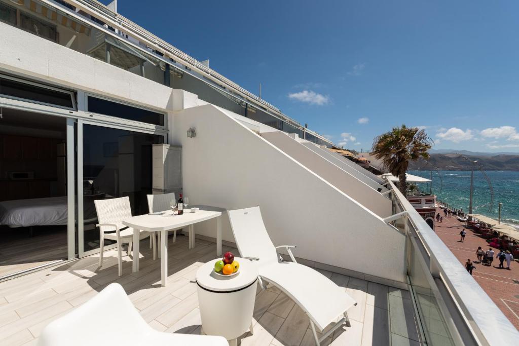 Great terrace sea views - Wifi By Canariasgetaway