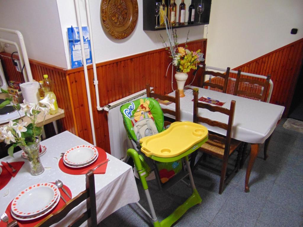 Posedenie v ubytovaní Thomas Apartman Eger