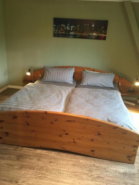 Postel nebo postele na pokoji v ubytování Lindenblüte