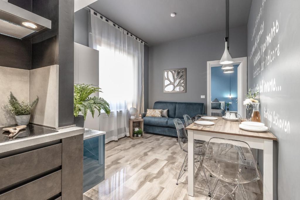 Ugo Bassi Apartments - Classic Apartment