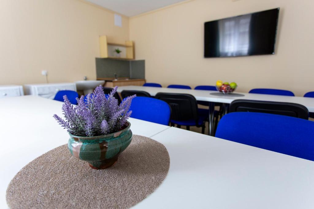 TV a/nebo společenská místnost v ubytování PD Hostel