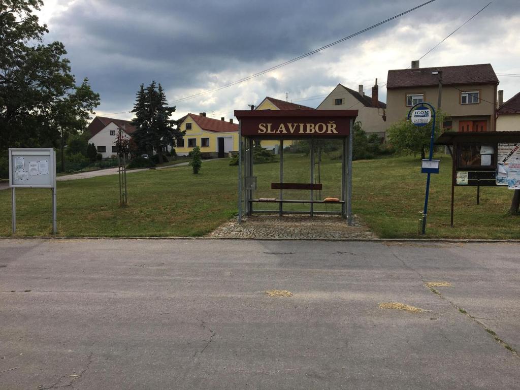 Budova, kde se prázdninový dům nachází