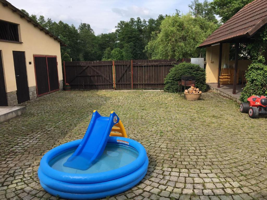 Herní místnost nebo prostor pro děti v ubytování Chaloupka
