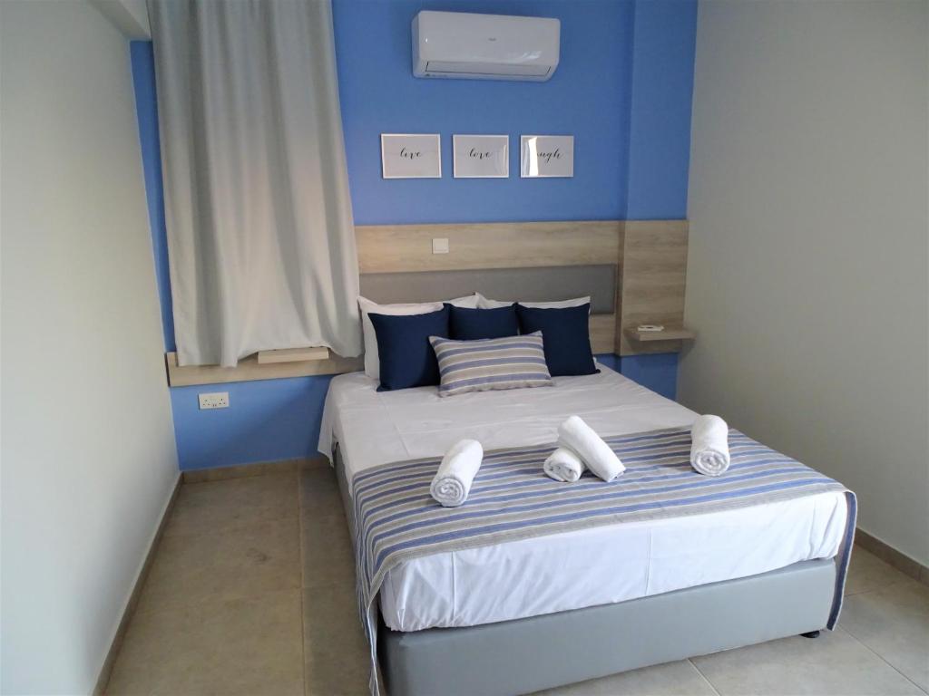 Proteas Mare Suites - 豪华双或双室和阳台