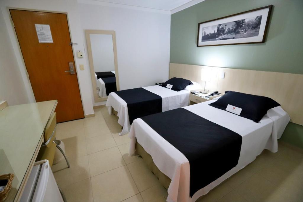  Hotel Maione
