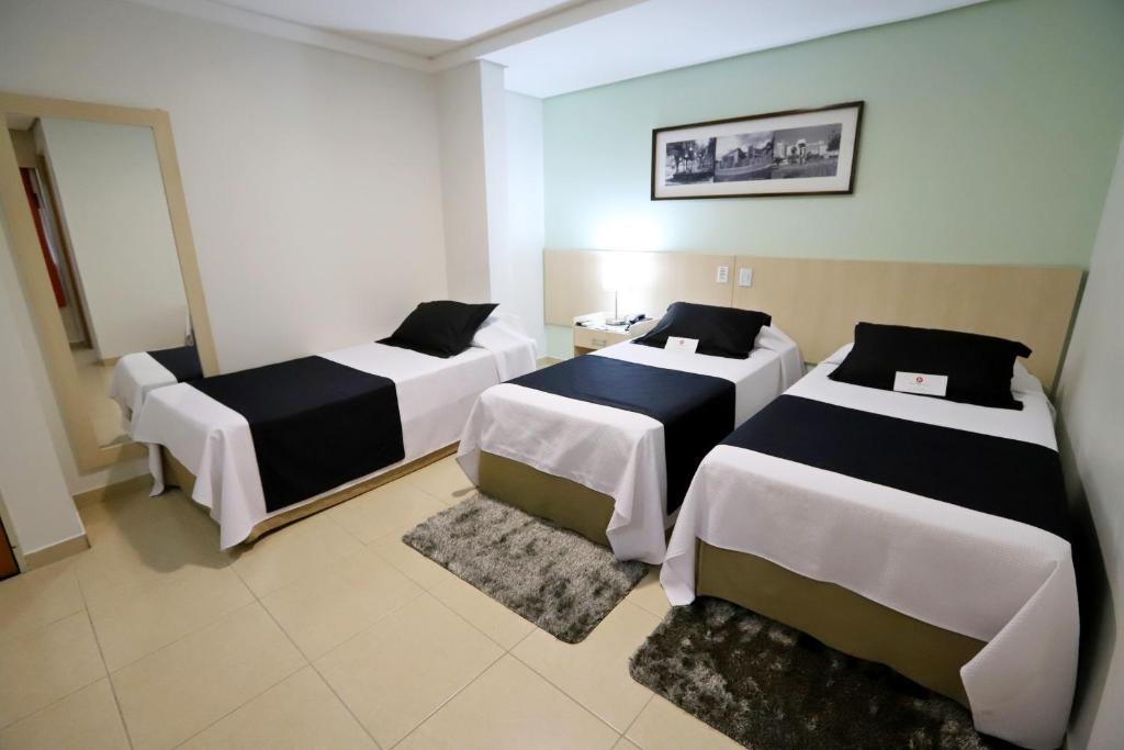  Hotel Maione