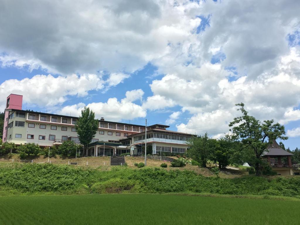シャトーテル一本杉 南魚沼市 Booking Com