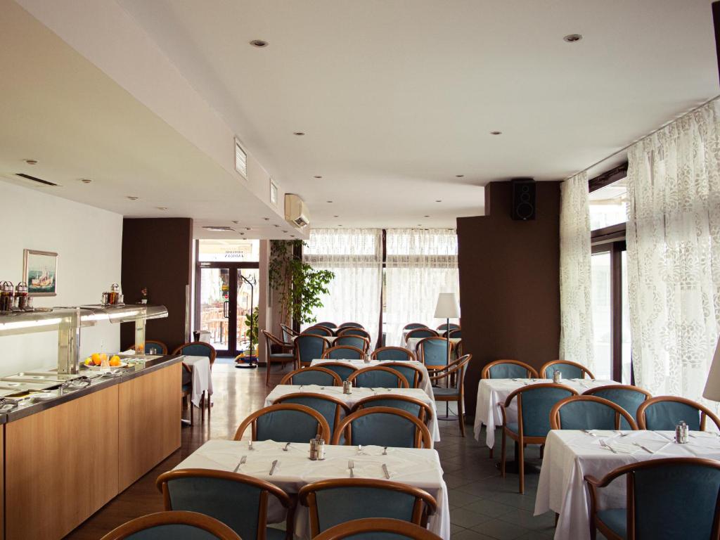 Posezení v ubytování Hotel Jadran Šibenik