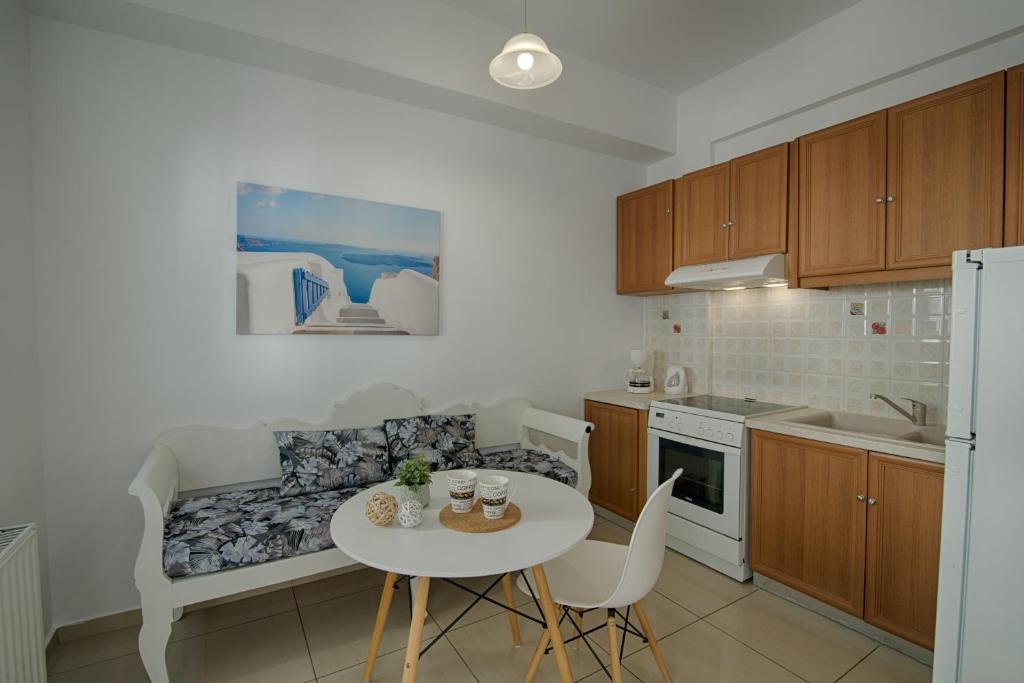 Wisteria Apartments - 12