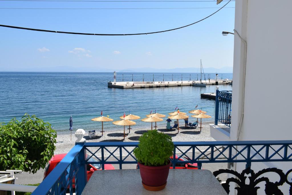 Kép Oceanis Hotel szállásáról Tirószban a galériában