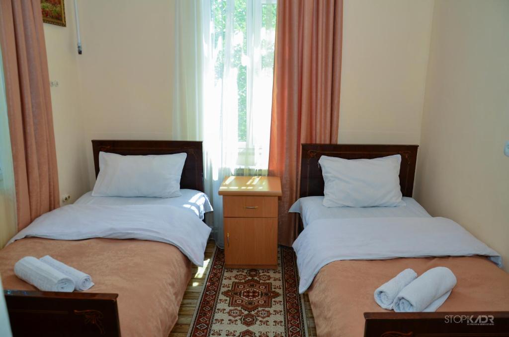 Postel nebo postele na pokoji v ubytování Narek B&B