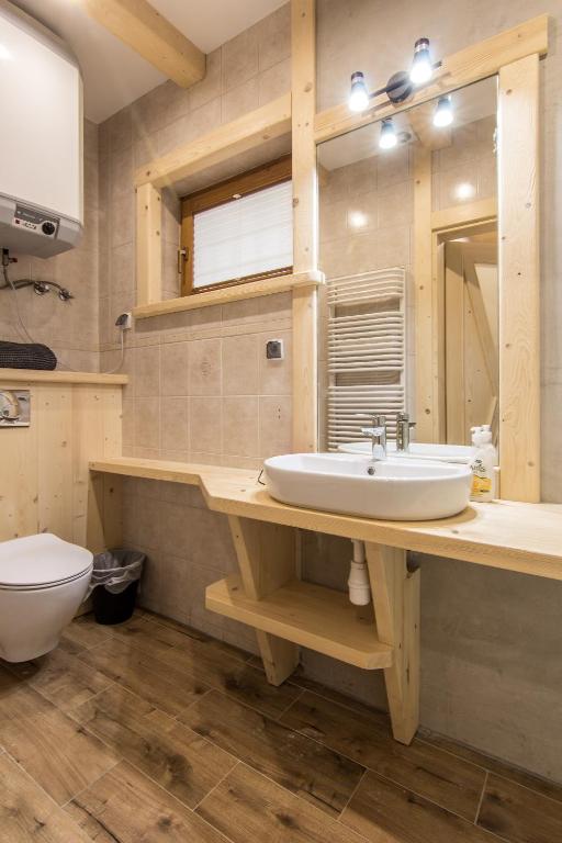 Kúpeľňa v ubytovaní Apartamenty Orkana Centrum Zakopane