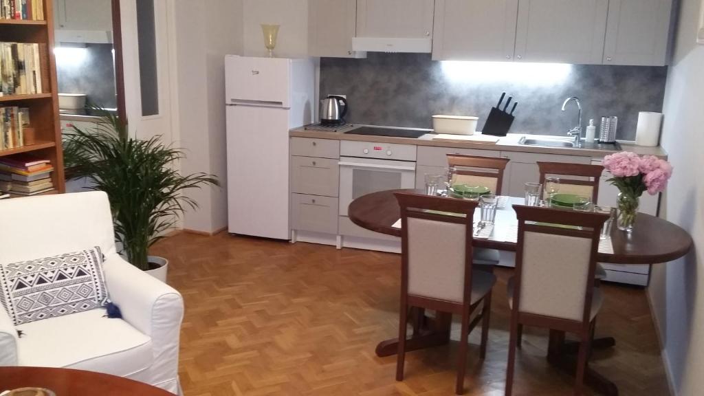 Kuchyňa alebo kuchynka v ubytovaní Apartamenty Premium 200m. do plaży