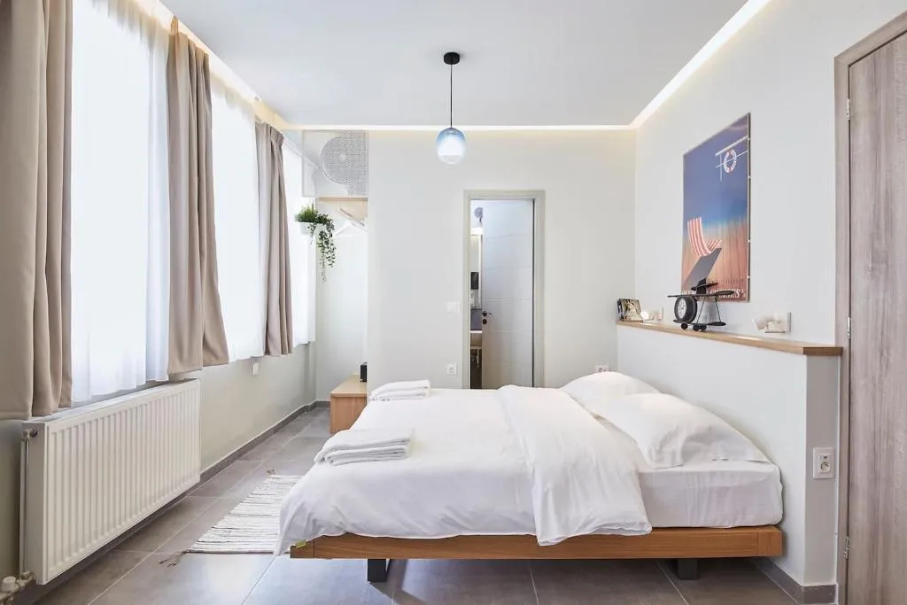 Live in a funky & renovated studio near Acropolis, Athens, Greece