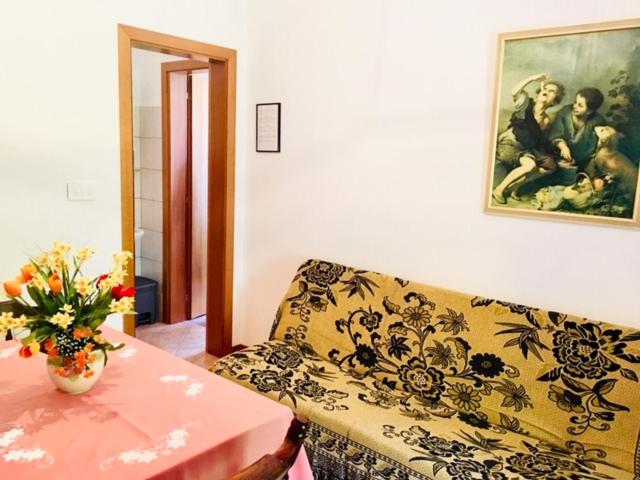 Istumisnurk majutusasutuses Apartmaji Jana