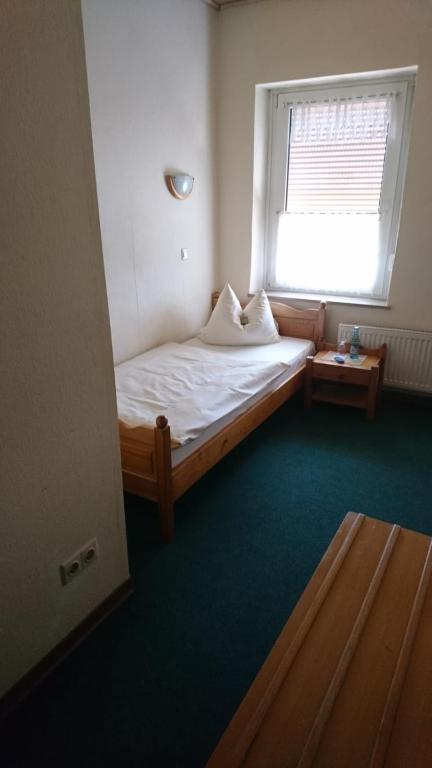 Bayrischer Hof - Budget Single Room