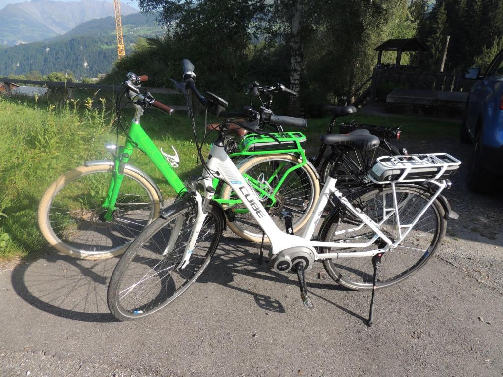 Jízda na kole v ubytování Hotel Ucliva nebo okolí