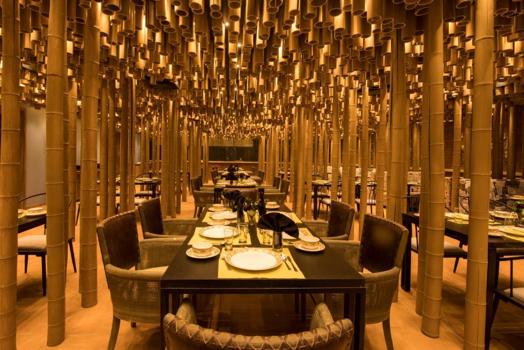 Restaurace v ubytování Sayaji Rajkot