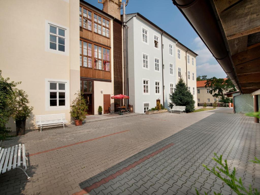 Budova, kde se hotel nachází