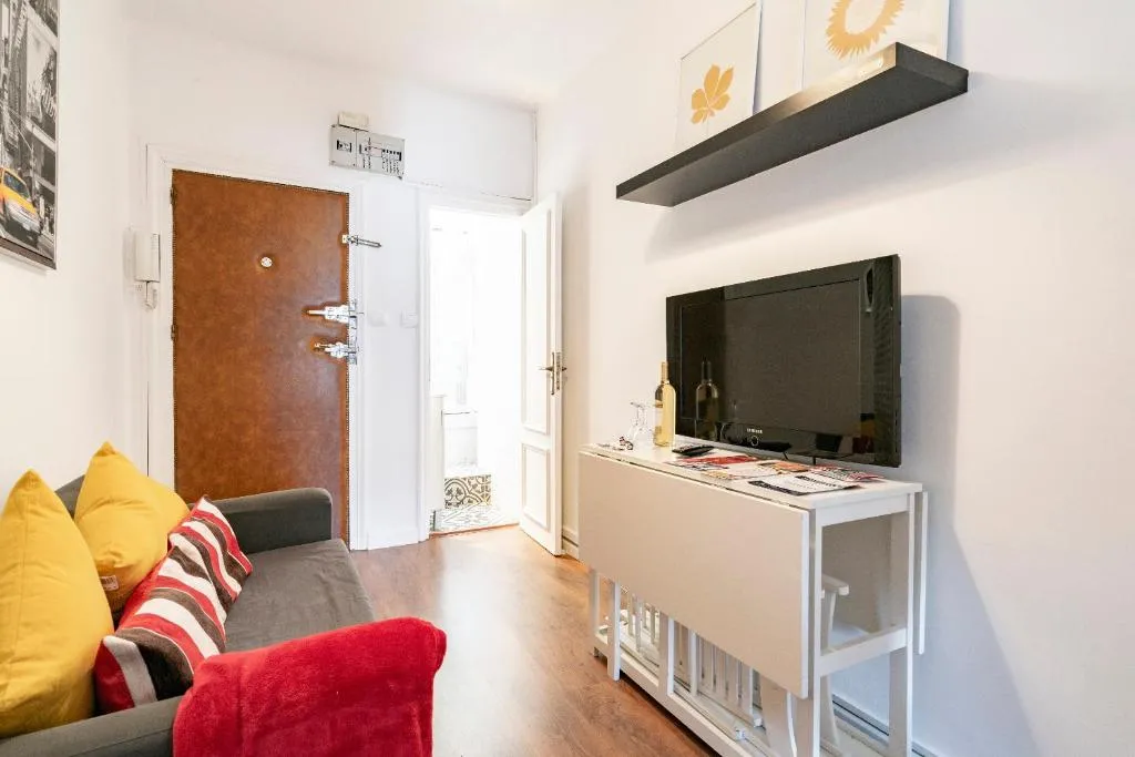 For You Rentals Palacio Vista Alegre apartment, Madrid, Spania