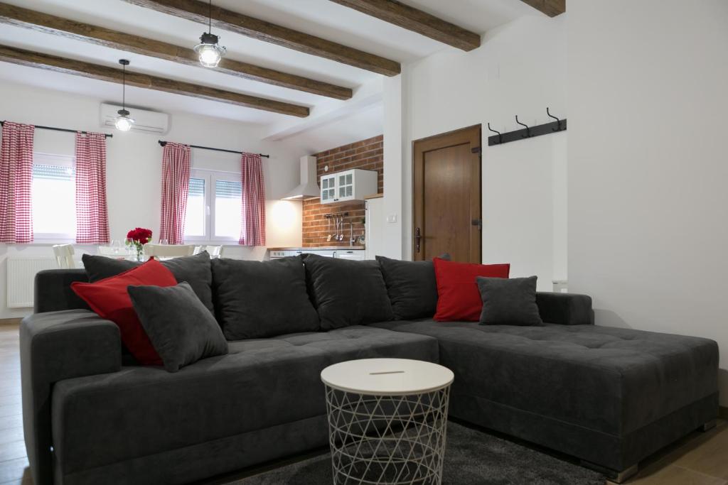 Posedenie v ubytovaní House Smolčić