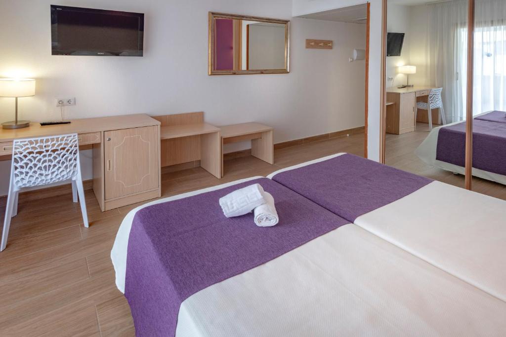 4R Meridià Mar - Opgegaan Triple Room (2 Volwassenen + 1 Kind)