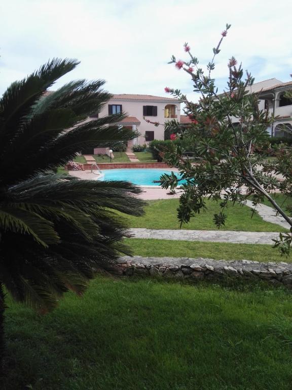 Basen w obiekcie appartamento con vista piscina lub w pobliżu