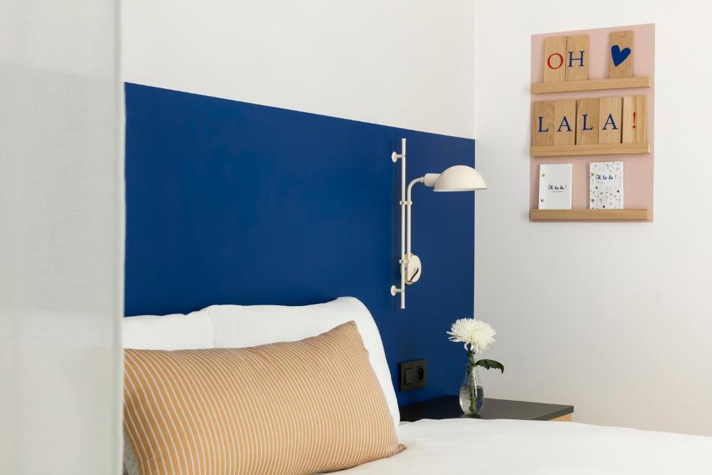 Oh la la ! Hotel Bar Paris Bastille - 11