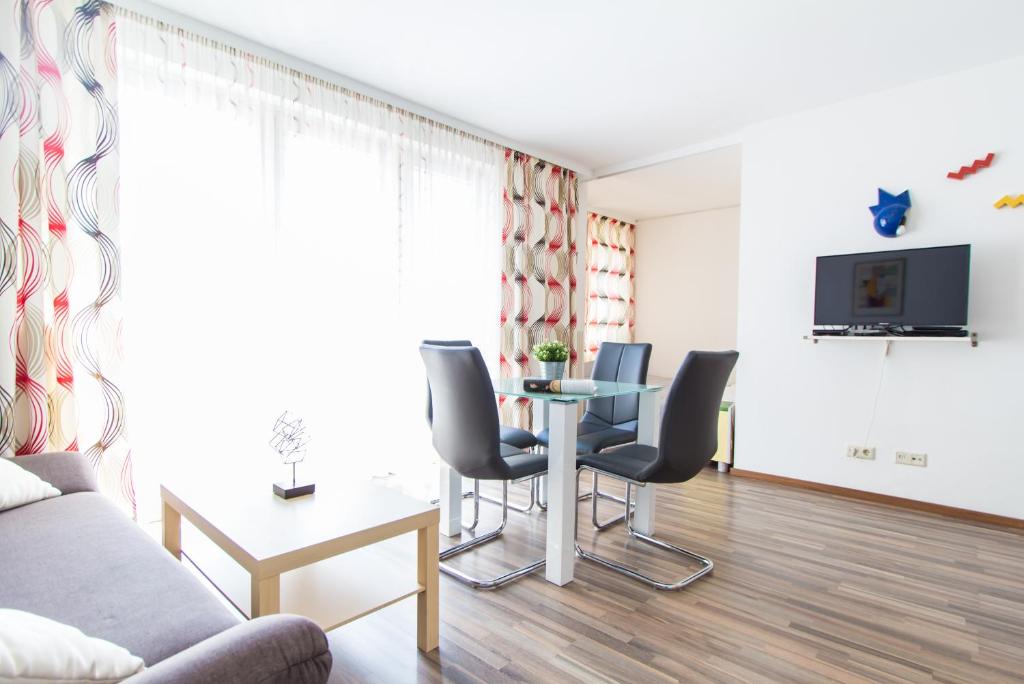 Karmeliter Flat | contactless check-in - Studio Apartment