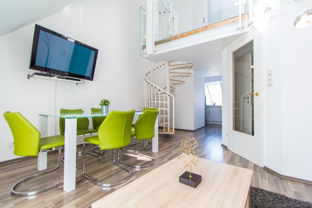Karmeliter Flat | contactless check-in - Penthouse Apartment