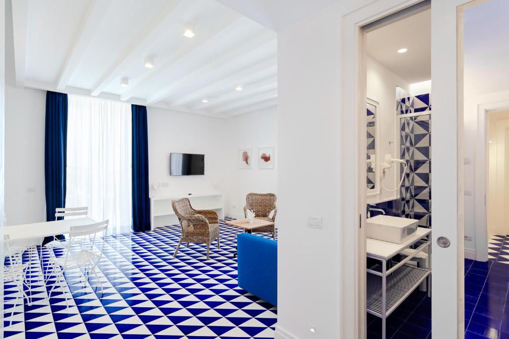TV a/nebo společenská místnost v ubytování Maison Blu - Intimate GuestHouse