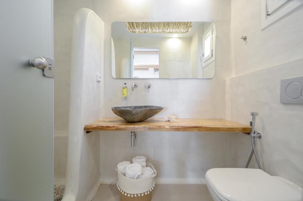 Kúpeľňa v ubytovaní Naxos Nature Suites