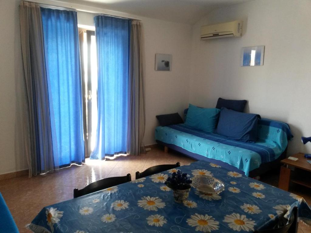 Część wypoczynkowa w obiekcie Apartment RB