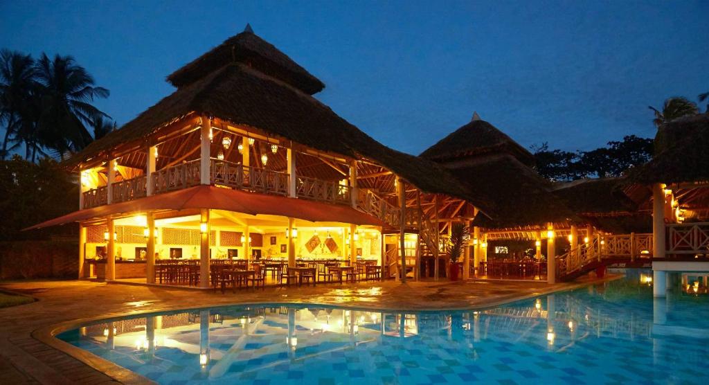Bazén v ubytování Neptune Palm Beach Boutique Resort & Spa - All Inclusive nebo v jeho okolí
