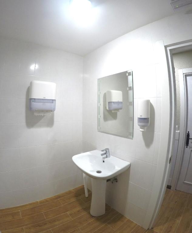 Koupelna v ubytování Albergue de Peregrinos Gerekiz