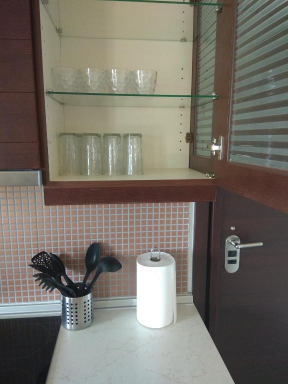 Zdjęcie z galerii obiektu Fotini's Apartment w mieście Néa Péramos