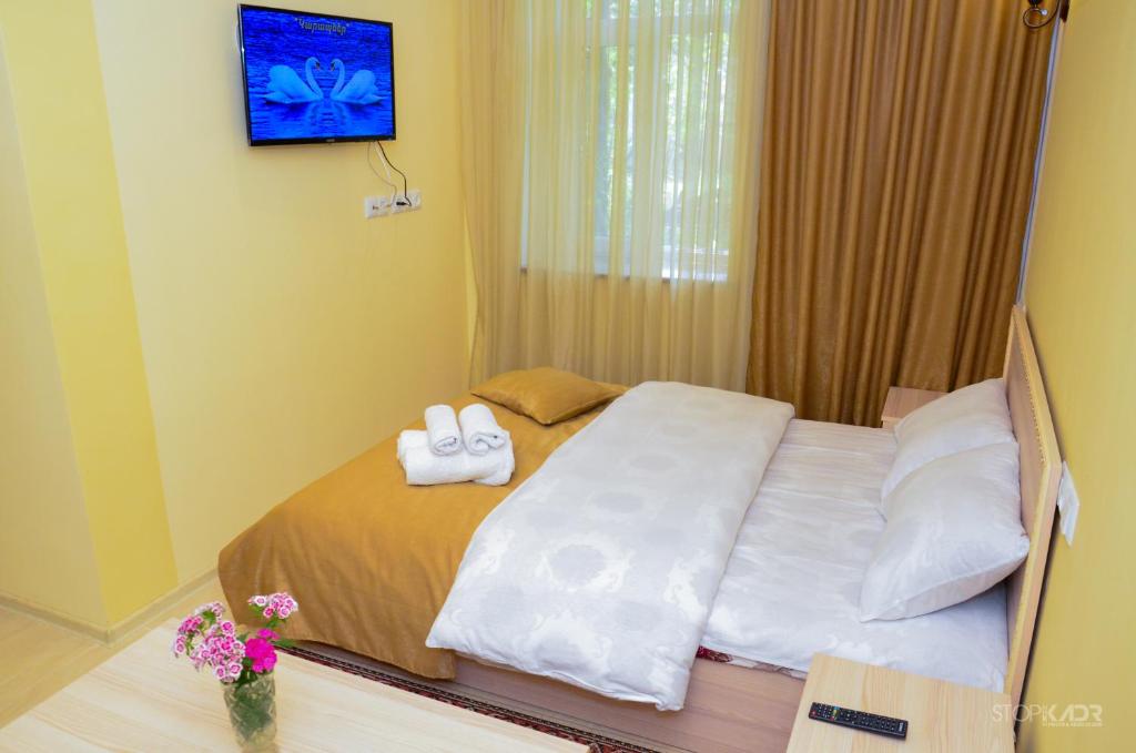 Postel nebo postele na pokoji v ubytování Narek B&B