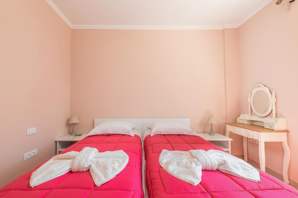 Posteľ alebo postele v izbe v ubytovaní Corfu Villa Potamaki